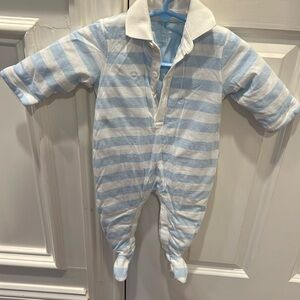 Like new baby gap size 3 to 6 months, onesie, baby blue and white striped